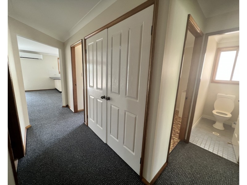 2/2a Jessica Close, Raymond Terrace NSW 2324