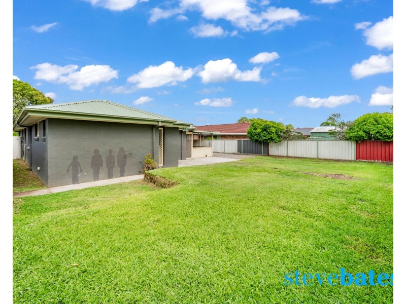 61 Hastings Drive, Raymond Terrace NSW 2324
