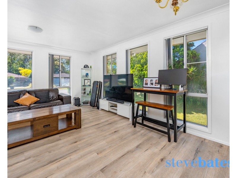 18 Rosemount Drive, Raymond Terrace NSW 2324