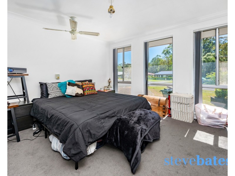 18 Rosemount Drive, Raymond Terrace NSW 2324