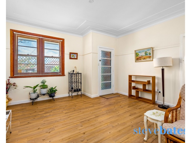 25 Murulla Crescent, Raymond Terrace NSW 2324