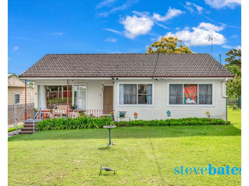 3 Morgan Crescent, Raymond Terrace NSW 2324