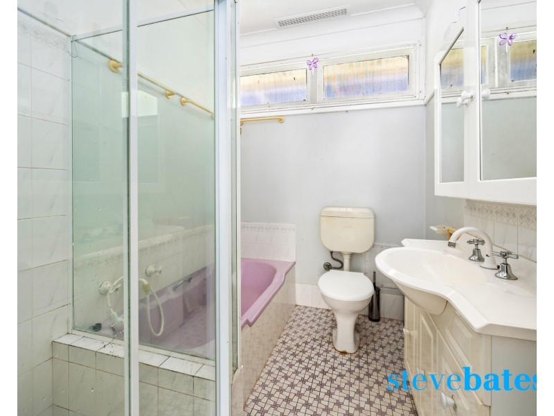3 Morgan Crescent, Raymond Terrace NSW 2324