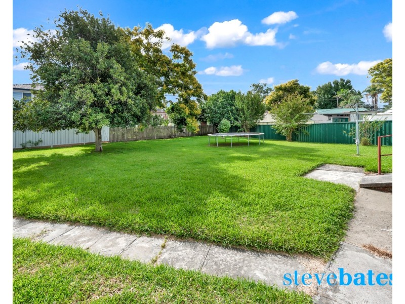 3 Morgan Crescent, Raymond Terrace NSW 2324