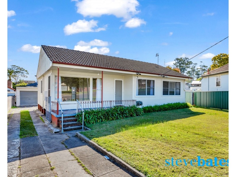 3 Morgan Crescent, Raymond Terrace NSW 2324