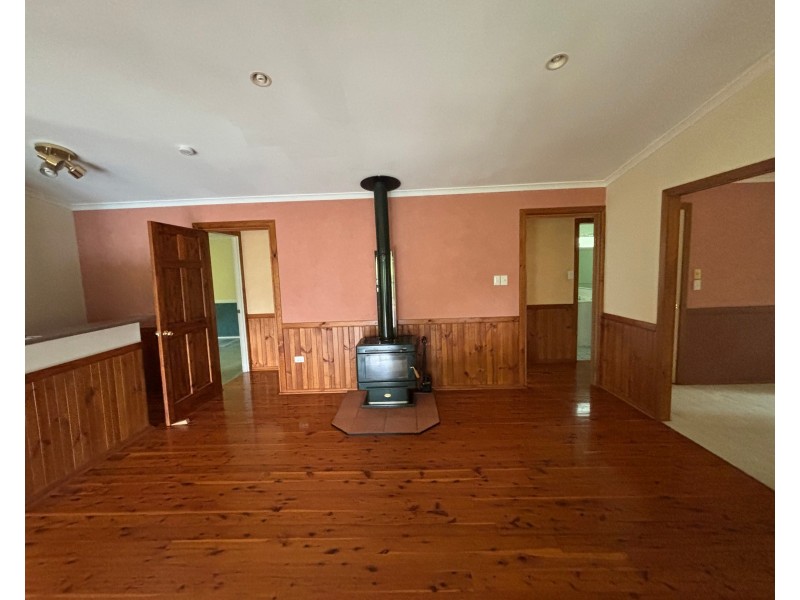 3B Giles Road, Seaham NSW 2324