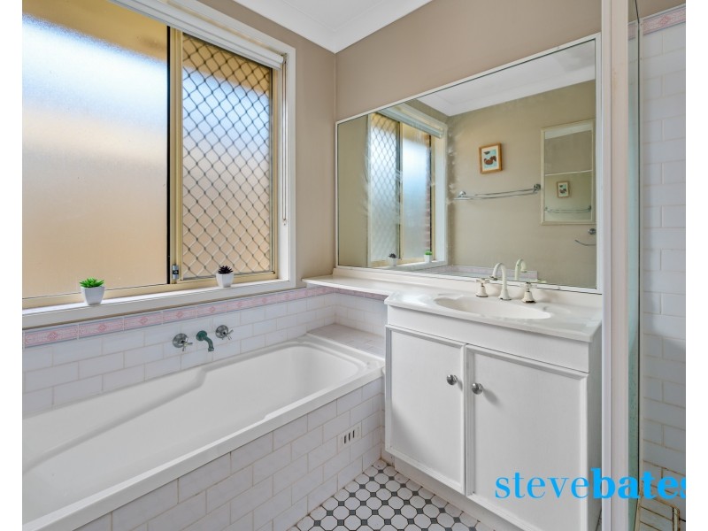 56 Hastings Drive, Raymond Terrace NSW 2324