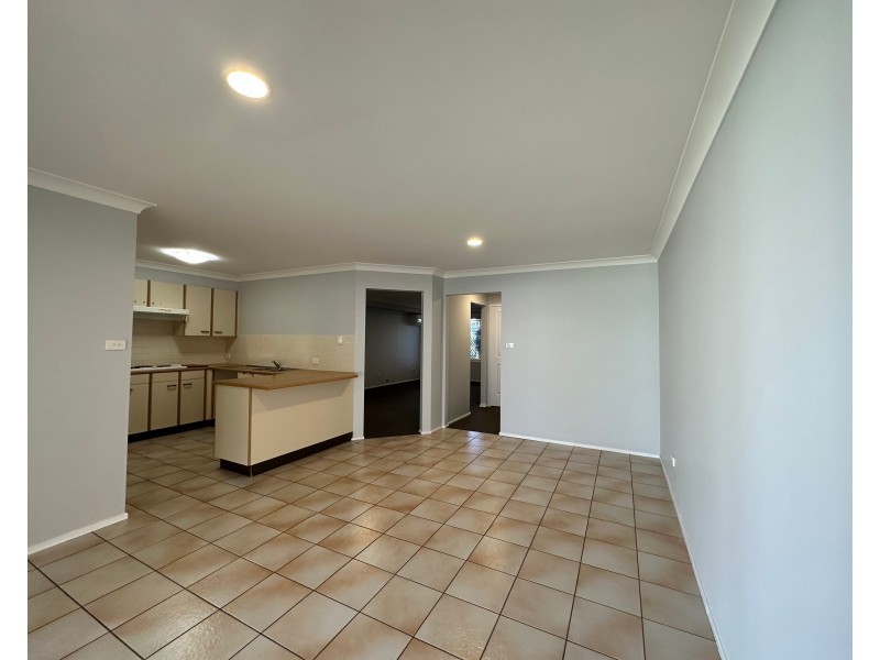 3/33 Gwen Parade, Raymond Terrace NSW 2324