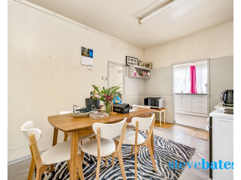 5 & 5A Sturgeon Street North, Raymond Terrace NSW 2324