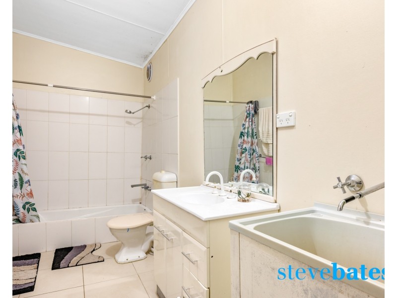 5 & 5A Sturgeon Street North, Raymond Terrace NSW 2324