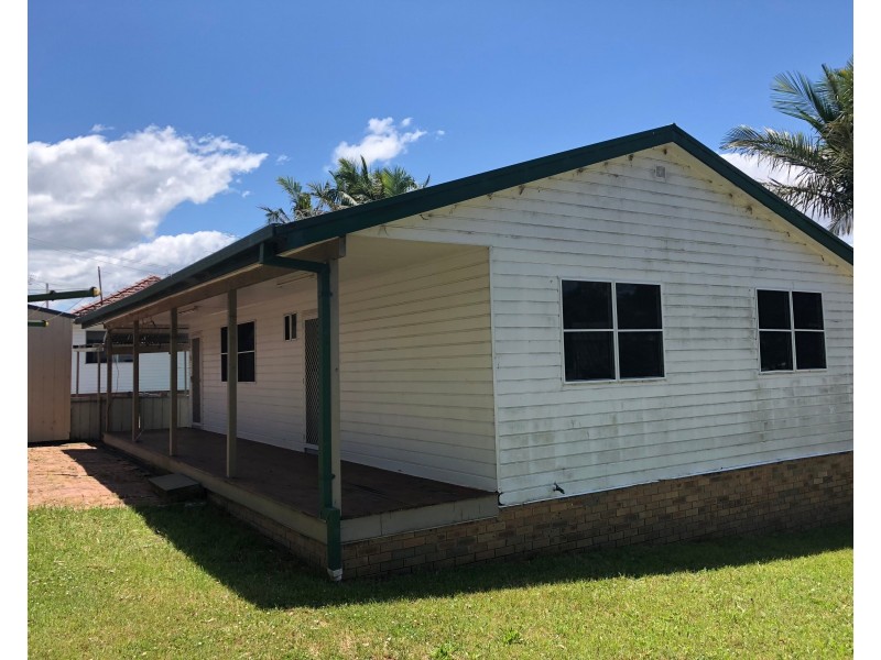 2/5 Irrawang Street, Raymond Terrace NSW 2324