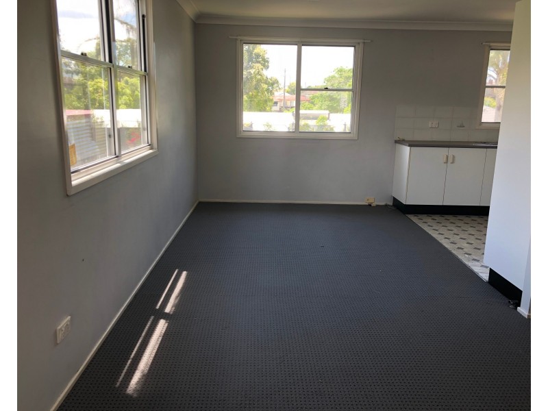 2/5 Irrawang Street, Raymond Terrace NSW 2324