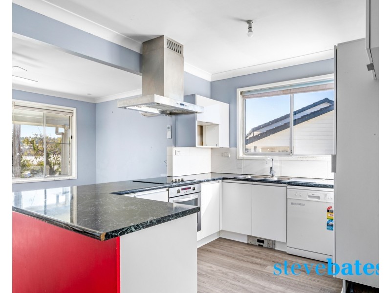 8 Cunningham Close, Raymond Terrace NSW 2324