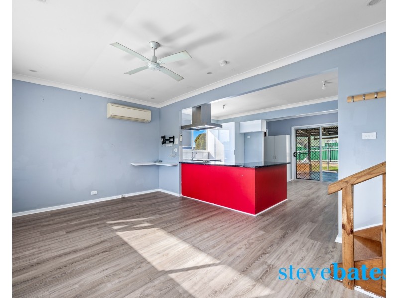 8 Cunningham Close, Raymond Terrace NSW 2324
