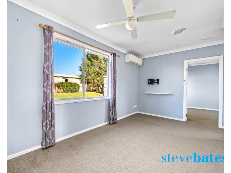 8 Cunningham Close, Raymond Terrace NSW 2324
