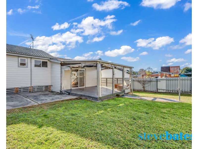 8 Cunningham Close, Raymond Terrace NSW 2324