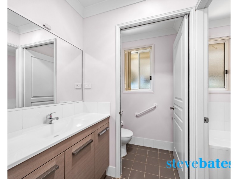 227A Adelaide Street, Raymond Terrace NSW 2324