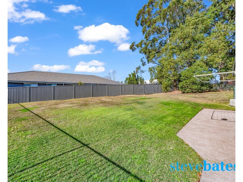 23 Beaton Avenue, Raymond Terrace NSW 2324