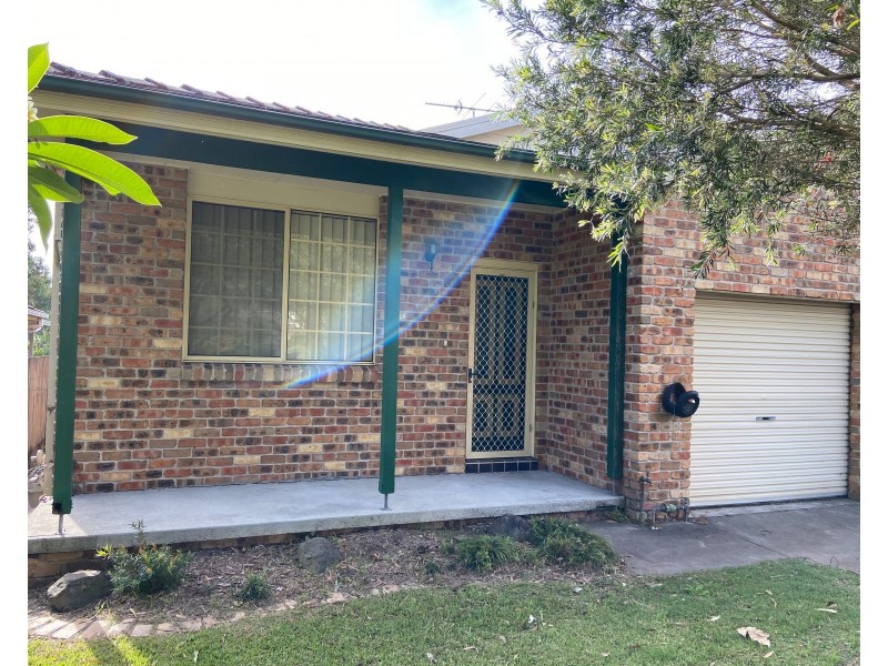8 Baker Drive, Tenambit NSW 2323
