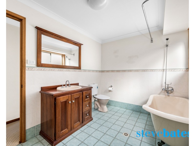 30 Hastings Drive, Raymond Terrace NSW 2324