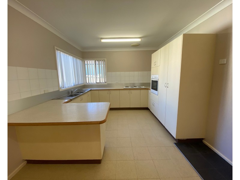 19 Casuarina Avenue, Medowie NSW 2318