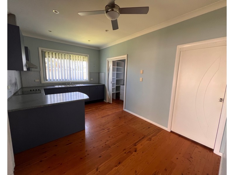 19 Cambridge Avenue, Raymond Terrace NSW 2324