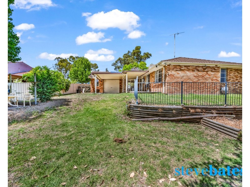 17 Holwell Circuit, Raymond Terrace NSW 2324