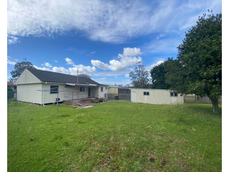 3 Morgan Crescent, Raymond Terrace NSW 2324