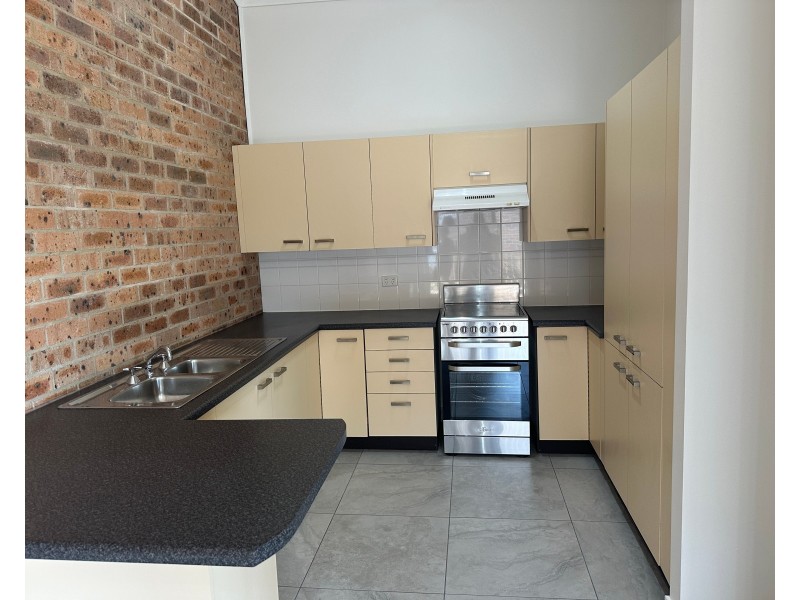 1/12 Elliott Close, Raymond Terrace NSW 2324