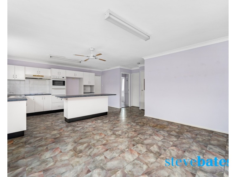 4 Smiths Lane, Raymond Terrace NSW 2324
