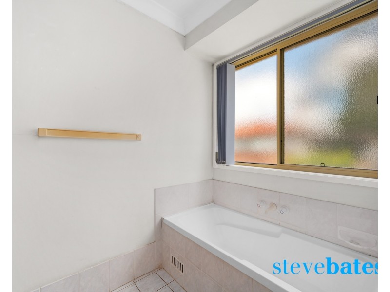 4 Smiths Lane, Raymond Terrace NSW 2324