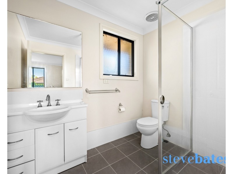 1/18 Oak Circuit, Raymond Terrace NSW 2324
