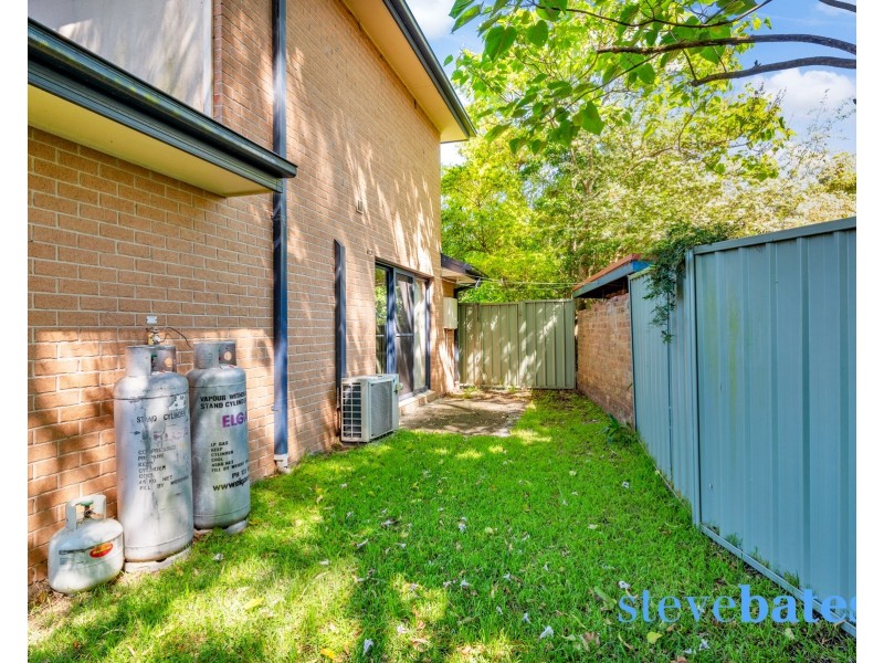 1/18 Oak Circuit, Raymond Terrace NSW 2324