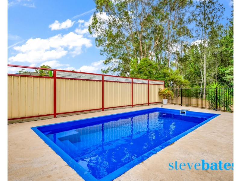 11 Boots Close, Raymond Terrace NSW 2324