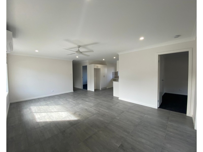 1/7 Earl Grey Crescent, Raymond Terrace NSW 2324