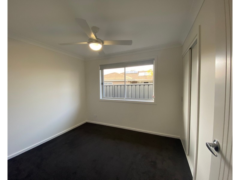 1/7 Earl Grey Crescent, Raymond Terrace NSW 2324