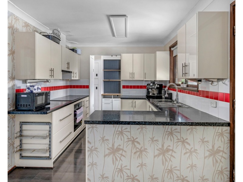 3 Durham Close, Raymond Terrace NSW 2324