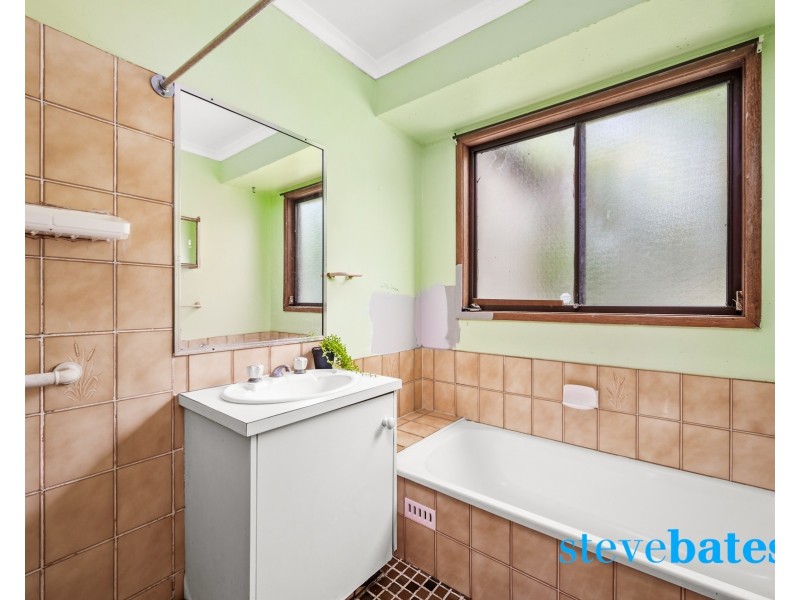 25 Rosemount Drive, Raymond Terrace NSW 2324