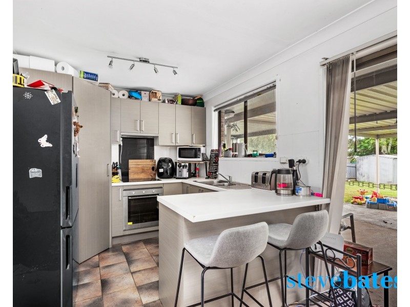 98 Benjamin Lee Drive, Raymond Terrace NSW 2324