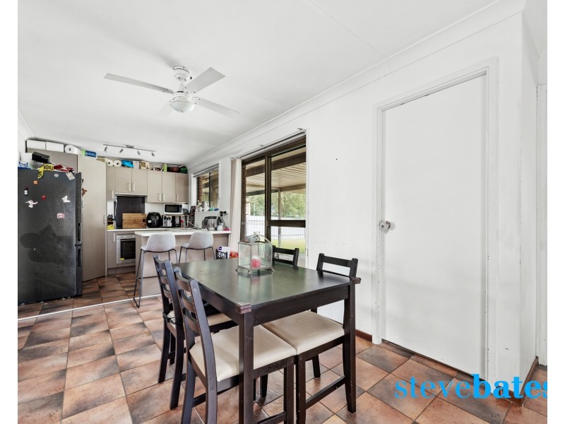 98 Benjamin Lee Drive, Raymond Terrace NSW 2324