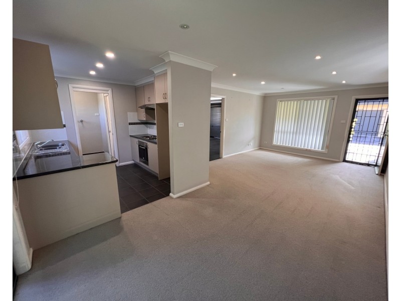 1/12A Irrawang Street, Raymond Terrace NSW 2324