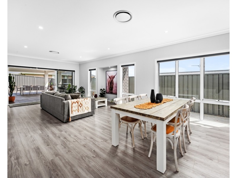 11 Harold Road, Raymond Terrace NSW 2324