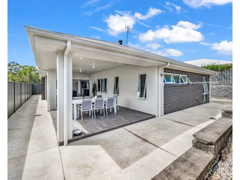 11 Harold Road, Raymond Terrace NSW 2324