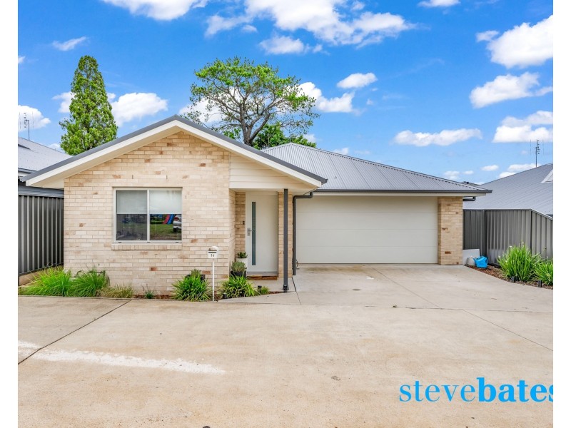 14 Selina Close, Raymond Terrace NSW 2324