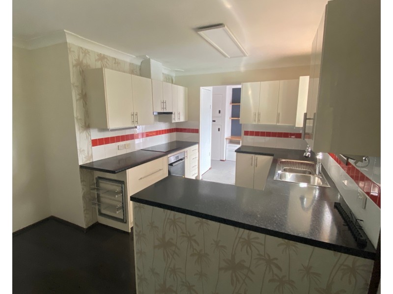 3 Durham Close, Raymond Terrace NSW 2324