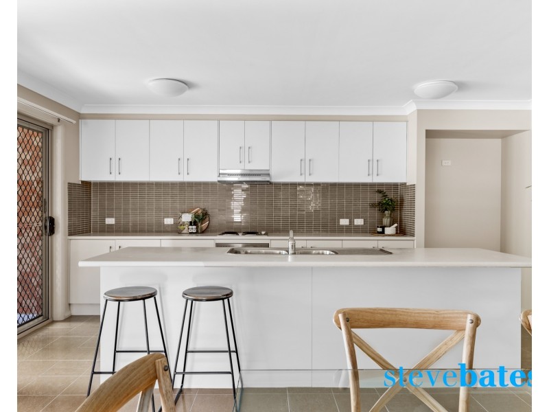 19 Moxey Close, Raymond Terrace NSW 2324