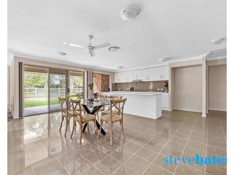 19 Moxey Close, Raymond Terrace NSW 2324
