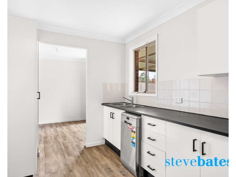 8 Kindlebark Drive, Medowie NSW 2318