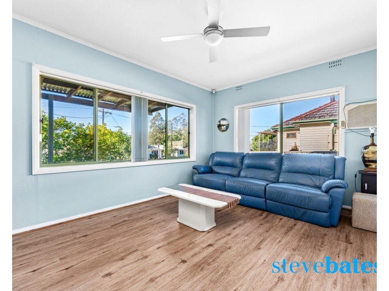 19 Cambridge Avenue, Raymond Terrace NSW 2324