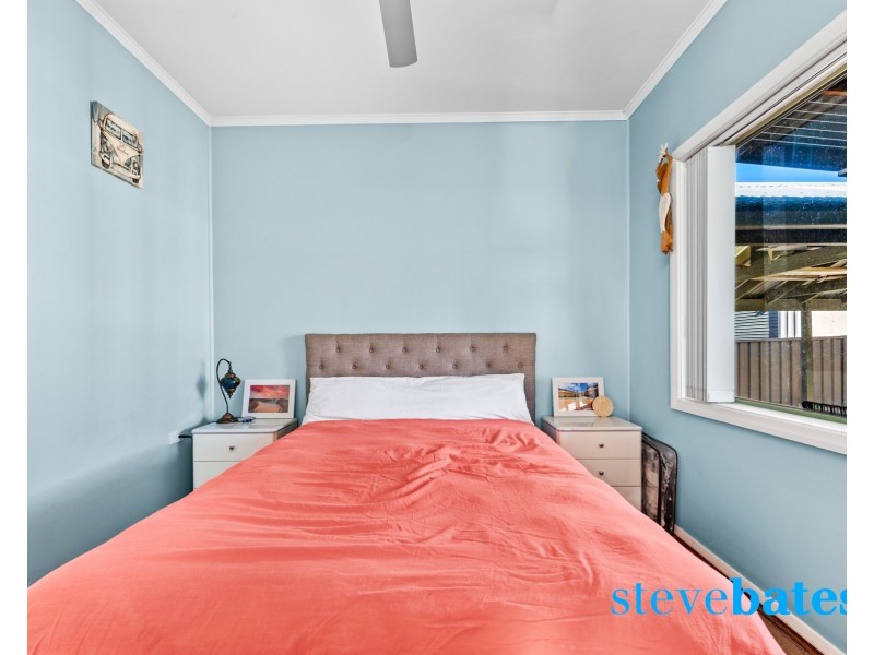 19 Cambridge Avenue, Raymond Terrace NSW 2324